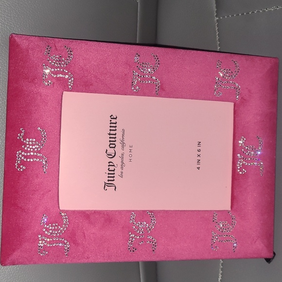 Juicy Couture Pink Photo Frame - 4x6 - Picture 1 of 9